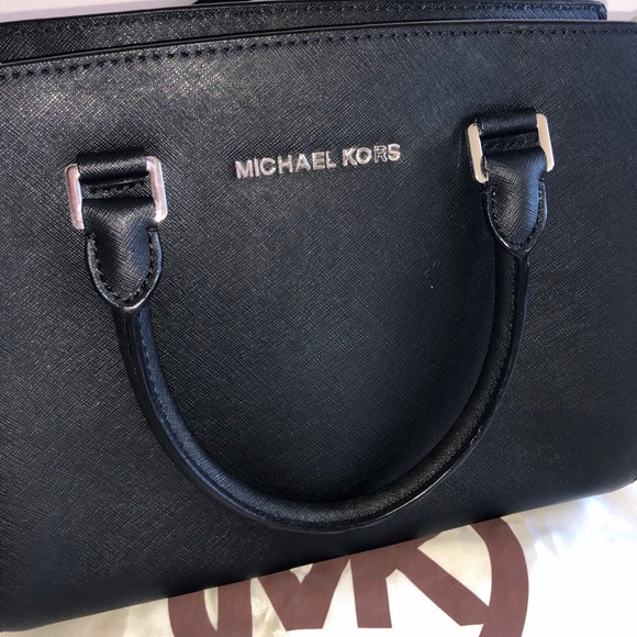 Michael Kors black Handbag - Picture 2 of 6